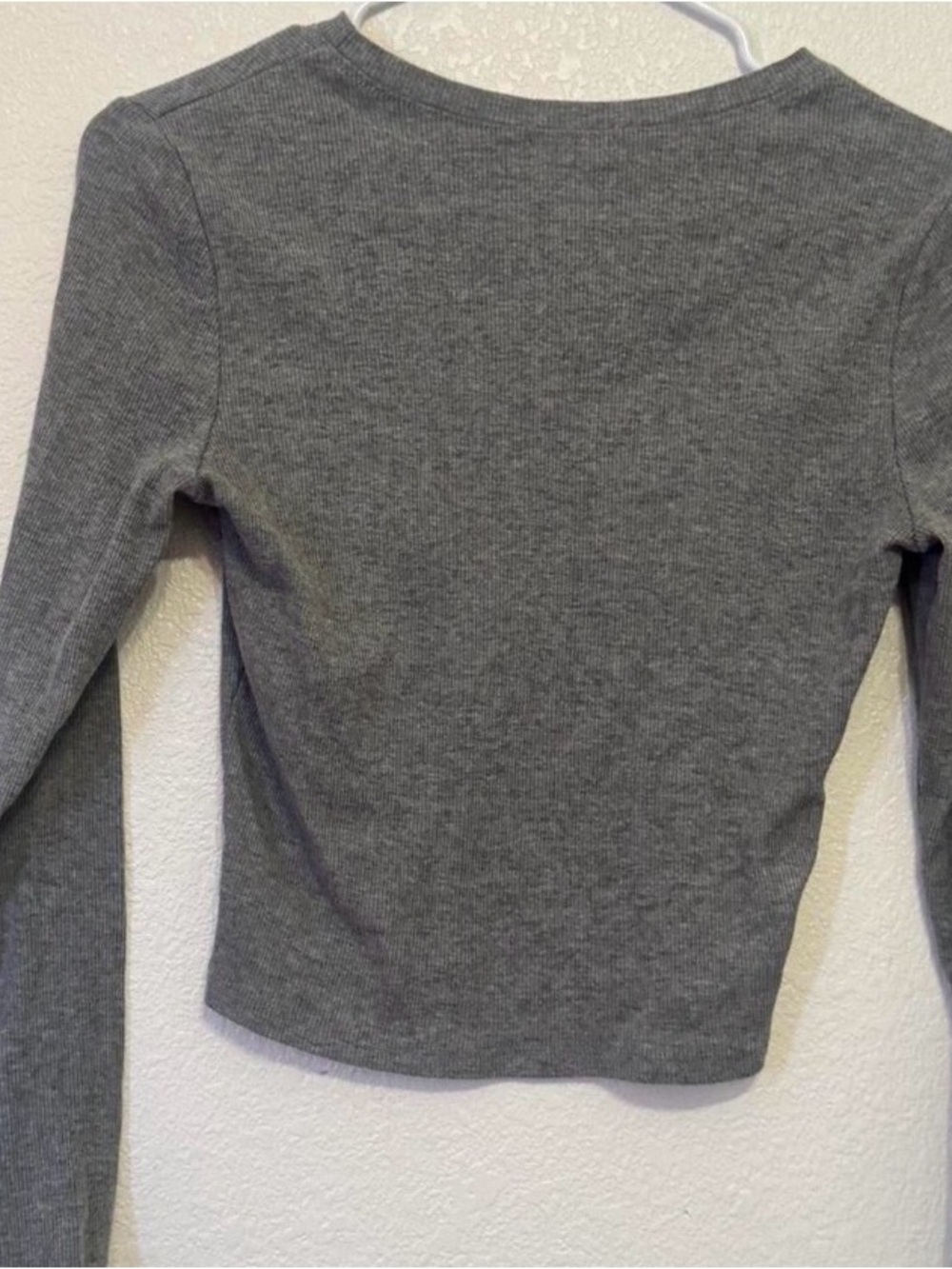 bundle of two H&M Gray Ribbed Long-Sleeve Crop Top and short sleeve